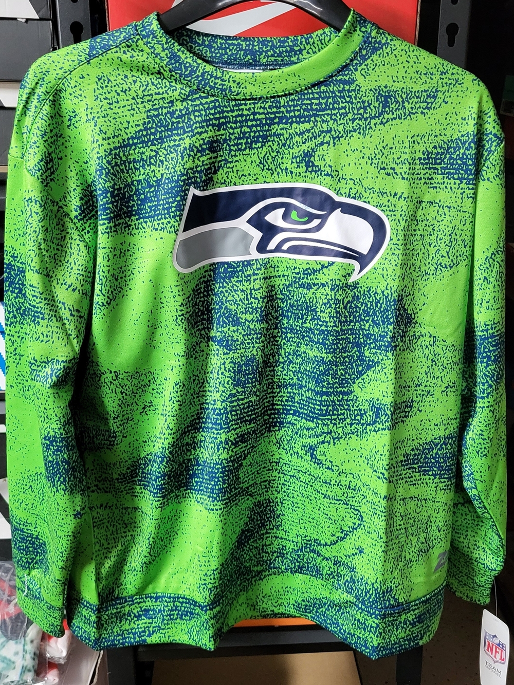 *NEW* NFL Team Apparel Seattle Seahawks Football Hoodie Zubaz Camo Size Small